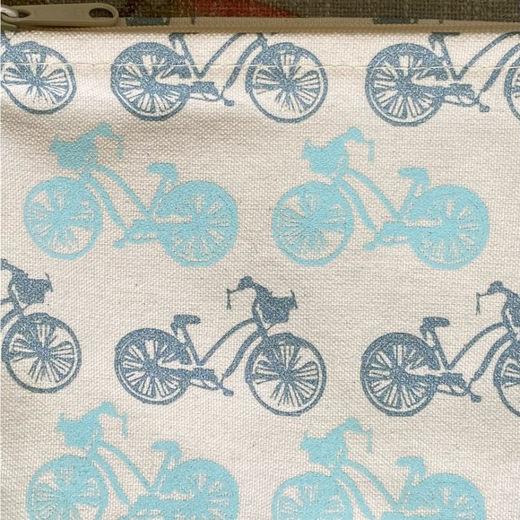 Handmade Pouch Bikes Silkscreened and Sewn in the USA www.shoplittlespoons.com - Picture 7 of 8